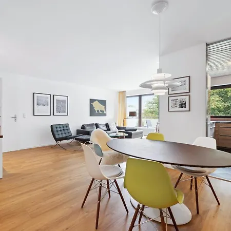 شقة Exquis Kunstvolles Luxusapartment I Designmoebel I Balkon I Homeoffice I Parken I Netflix